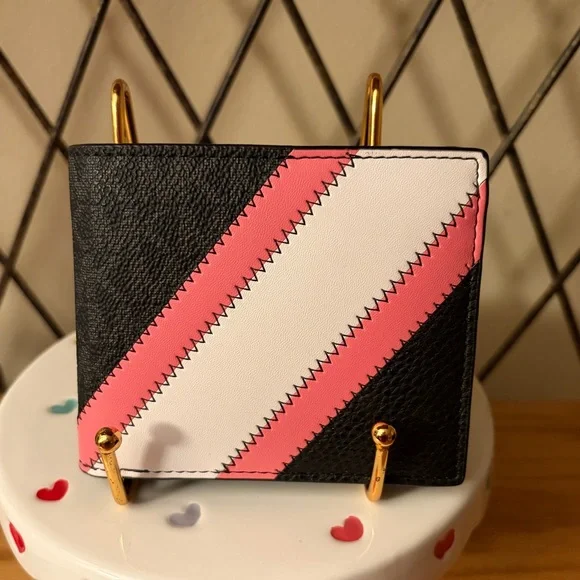 Michael Kors Striped Bi-Fold Wallet. NWT - Picture 1 of 5